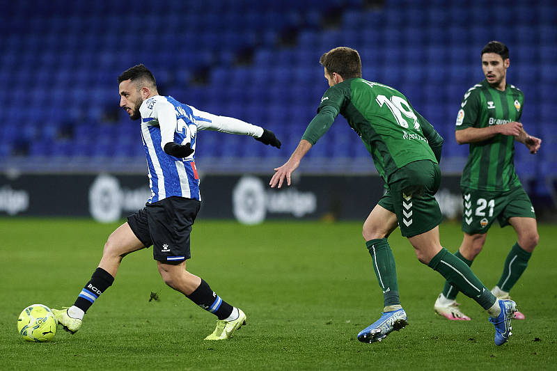 风云突变!尤文图斯冲刺阶段战术微调;国王杯版图或变;底气十足;资深球员宣示担当的简单介绍 风云突变!尤文图斯冲刺阶段战术微调;国王杯版图或变;底气十足;资深球员宣示担当的简单介绍