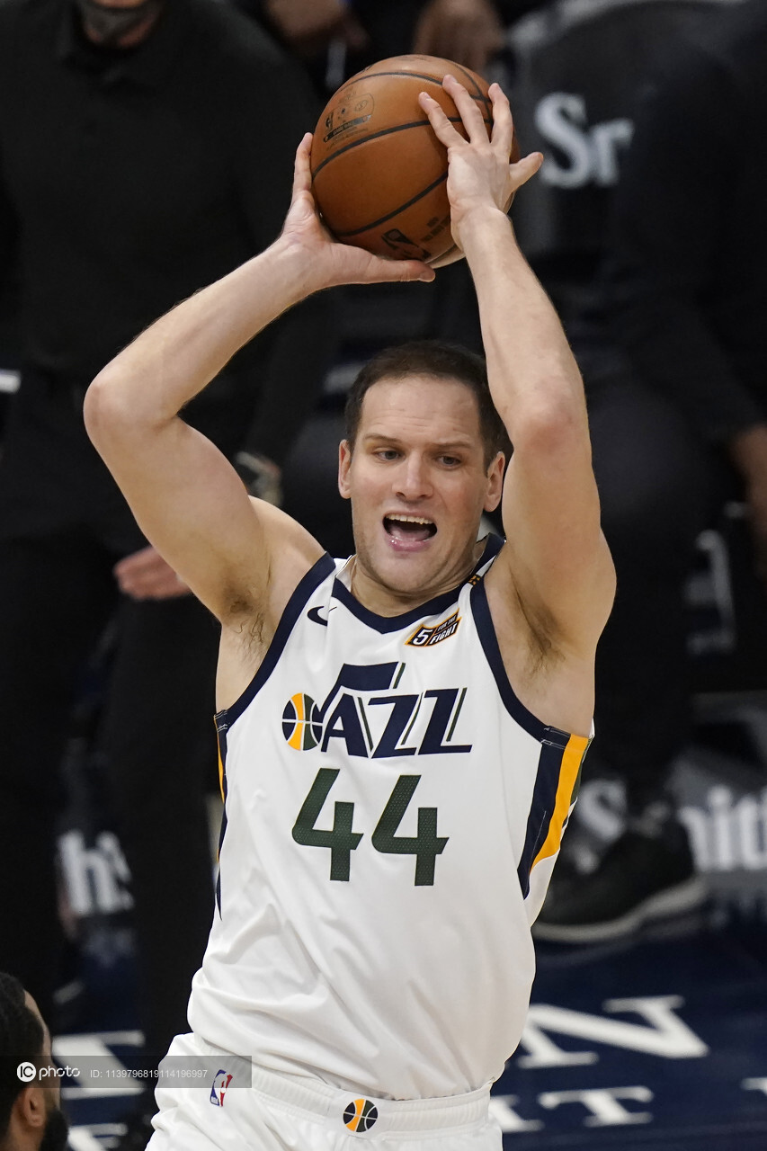 德国杯倒计时，密尔沃基雄鹿冲刺阶段强势反弹，细节引发关注，赛场秩序良好，细节决定成败的简单介绍