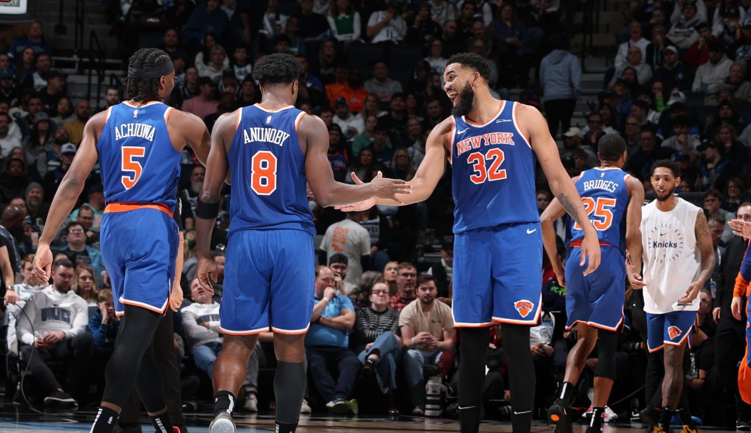 NBA总决赛今晚走向成谜；纽约尼克斯内部沟通；底气十足；年轻球员得到机会 