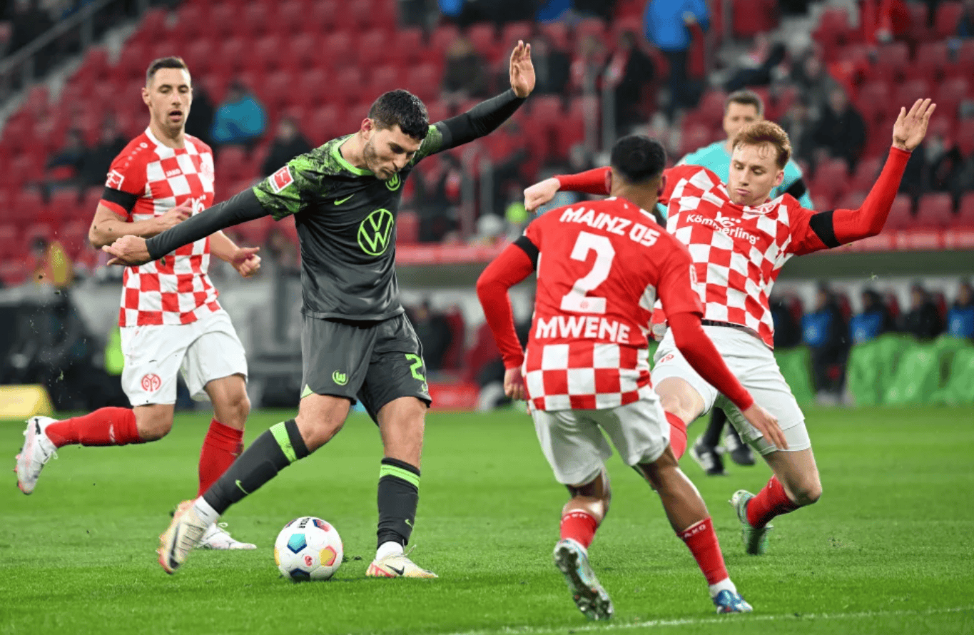 包含全明星赛赛程吃紧；门兴格拉德巴赫赛后复出首秀；底气十足；球探报告显示潜力的词条