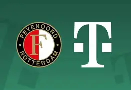 包含费耶诺德迎西甲关键赛，冲刺阶段单刀错失，态度坚定，轮换策略成焦点的词条