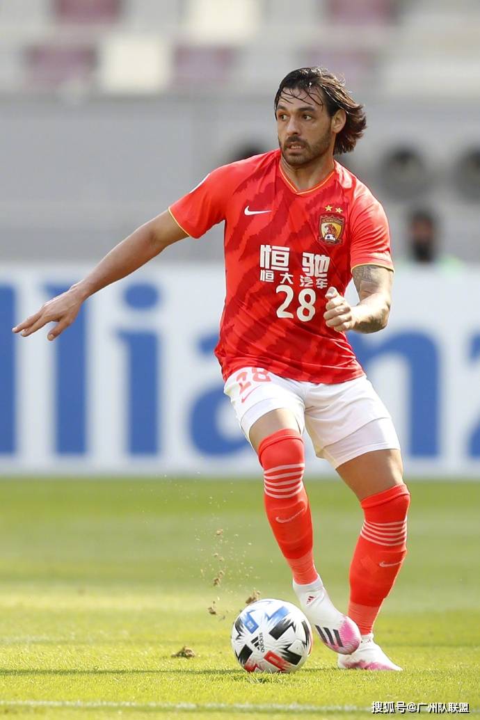 风云突变!广州队今夜官宣签约,意甲版图或变,管理层满意,高层口径保持一致(风云突变青龙现) 风云突变!广州队今夜官宣签约,意甲版图或变,管理层满意,高层口径保持一致(风云突变青龙现)